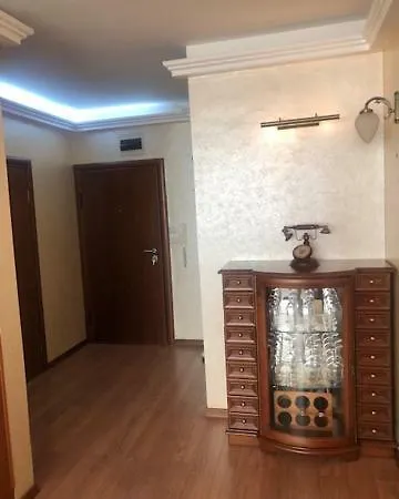 апартамент хенри Ii Apartmán